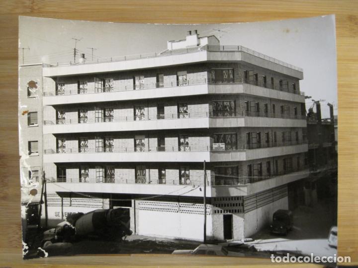 Fotograf&iacute;a antigua: MADRID-EDIFICIO EN GENERAL RICARDO 150-A&Ntilde;O 1967-FOTOGRAFIA ANTIGUA-VER FOTOS-(K-8820)