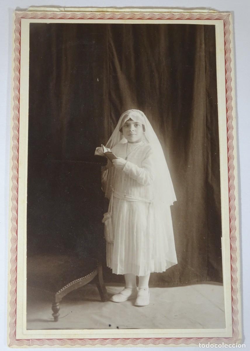 Fotografia antica: ANTIGUA FOTOGRAF&Iacute;A DE ESTUDIO, NI&Ntilde;A ,TRAJE DE COMUNI&Oacute;N, VER FOTOS