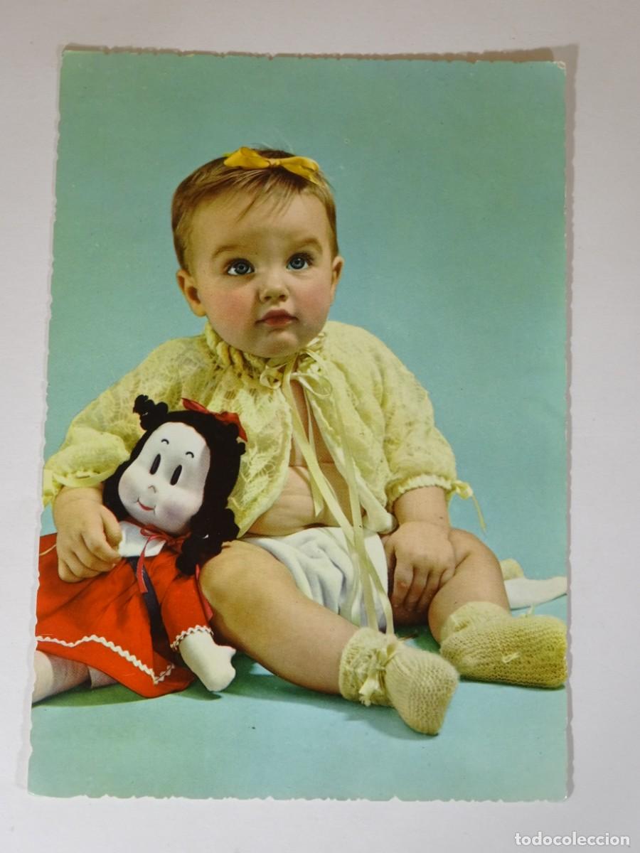 Photographie ancienne: ANTIGUA TARJETA POSTAL FOTOGR&Aacute;FICA , NI&Ntilde;A CON MU&Ntilde;ECA LULU, VER FOTOS