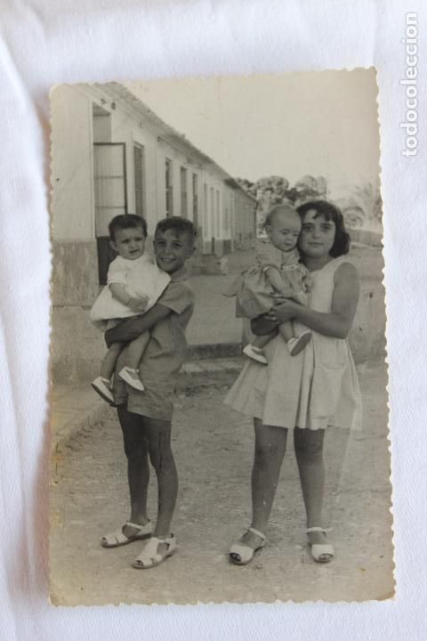 Fotograf&iacute;a antigua: FOTOGRAFIA NI&Ntilde;OS CON BEBES TOMADOS, FOTOS GARCIA SAN PEDRO DEL PINATAR