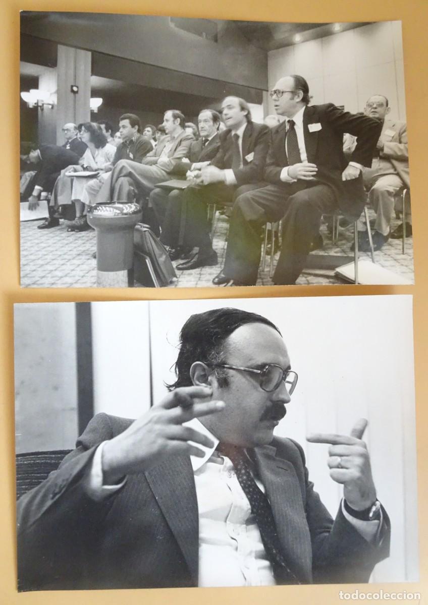 Fotografia antica: LOTE DE 2 FOTOGRAF&Iacute;AS ORIGINALES DE PRENSA , POL&Iacute;TICOS POR IDENTIFICAR