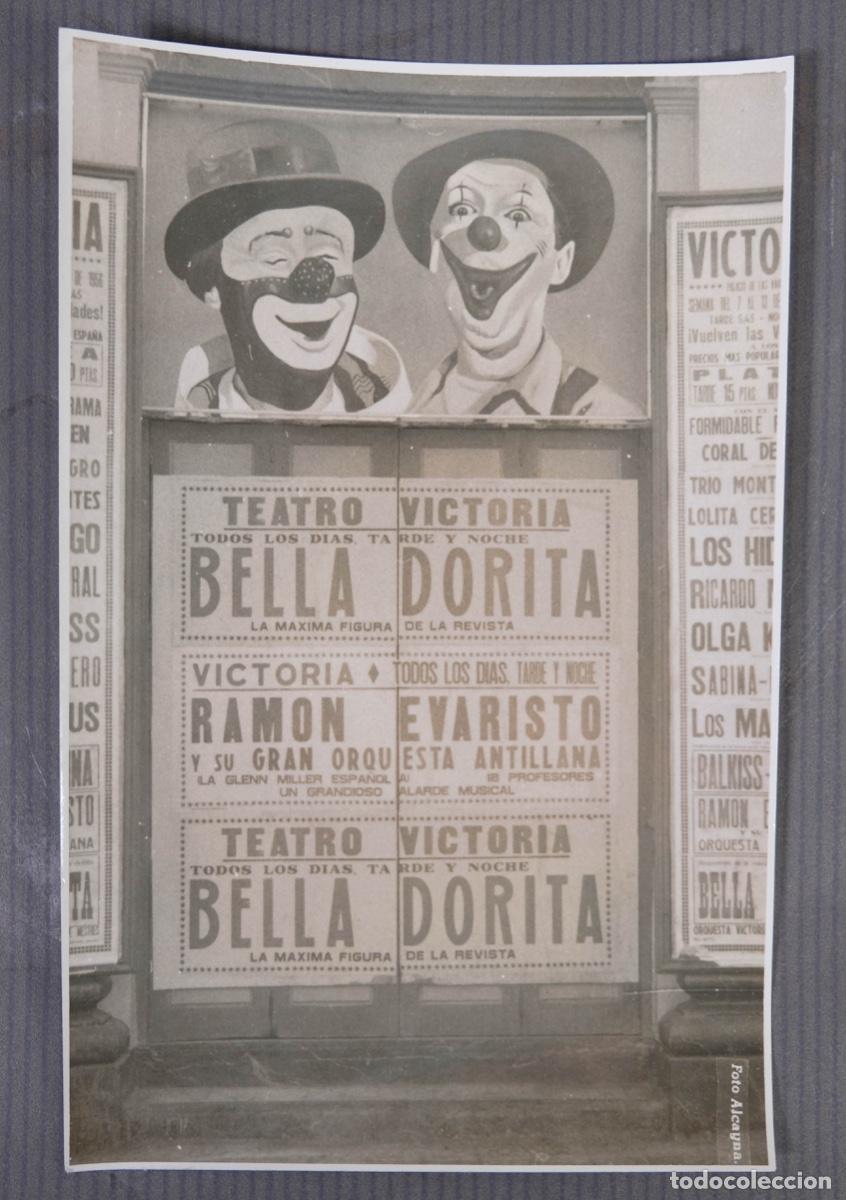 Alte Fotografie: Fotograf&iacute;a vintage Teatro Victoria Bella Dorita y Ramon Evaristo