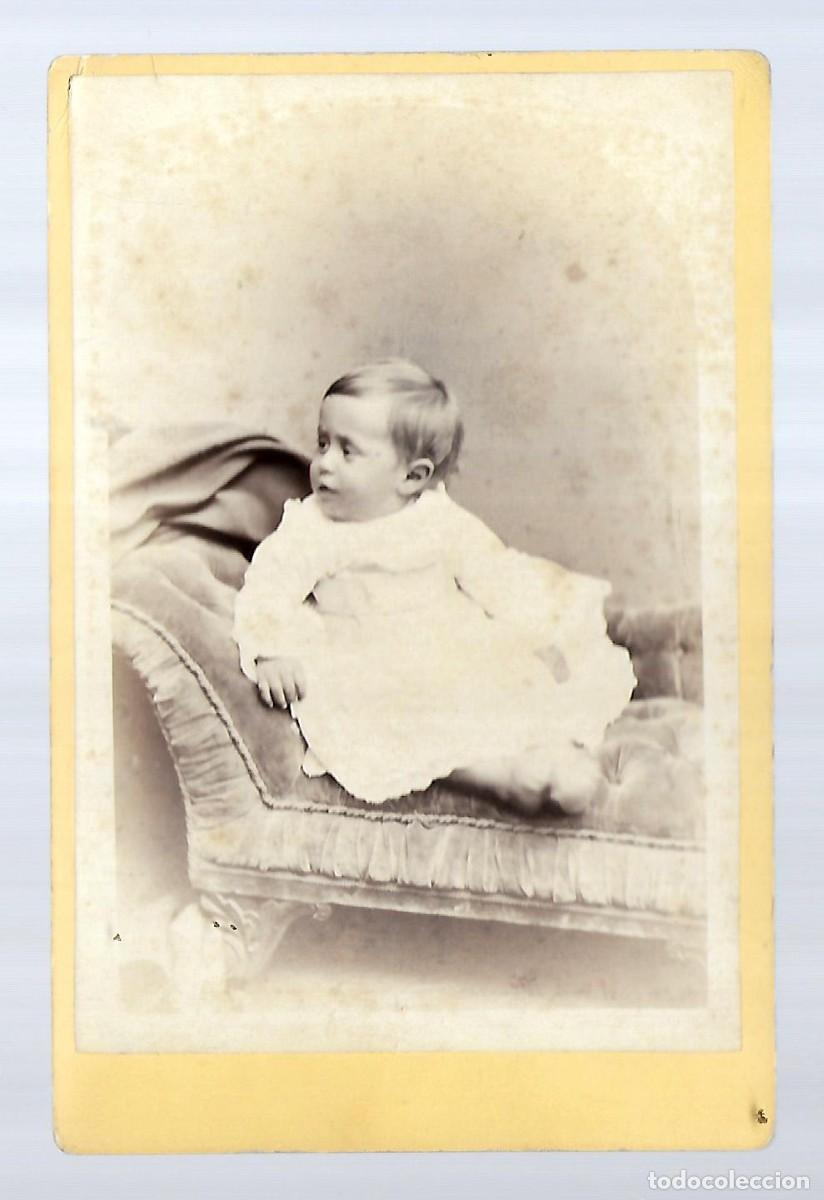 Fotografia antiga: E200-ANTIGUA FOTOGRAFIA-DE UNA NI&Ntilde;A EN UN DIVAN - FOTO - MORSES-SAN FRANCISCO