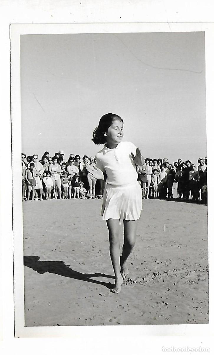 Fotografia antiga: E200- 4 ANTIGUAS FOTOGRAFIAS - DE UNA NI&Ntilde;A BAILANDO - FOTO -