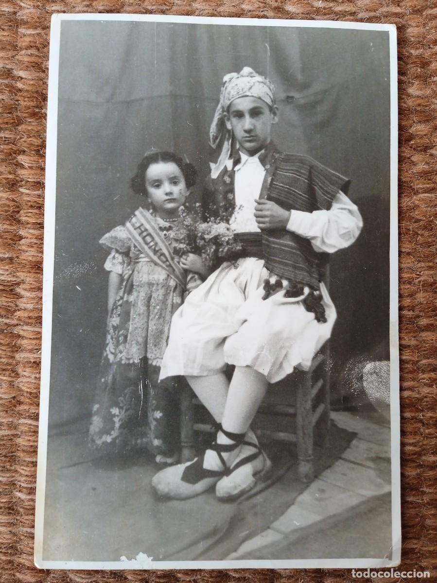 Fotograf&iacute;a antigua: FALLEROS - TRAJE REGIONAL VALENCIANO