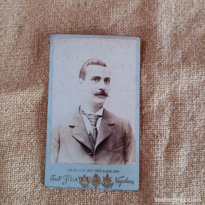 Alte Fotografie: Fotograf&iacute;a de joven s. XIX.