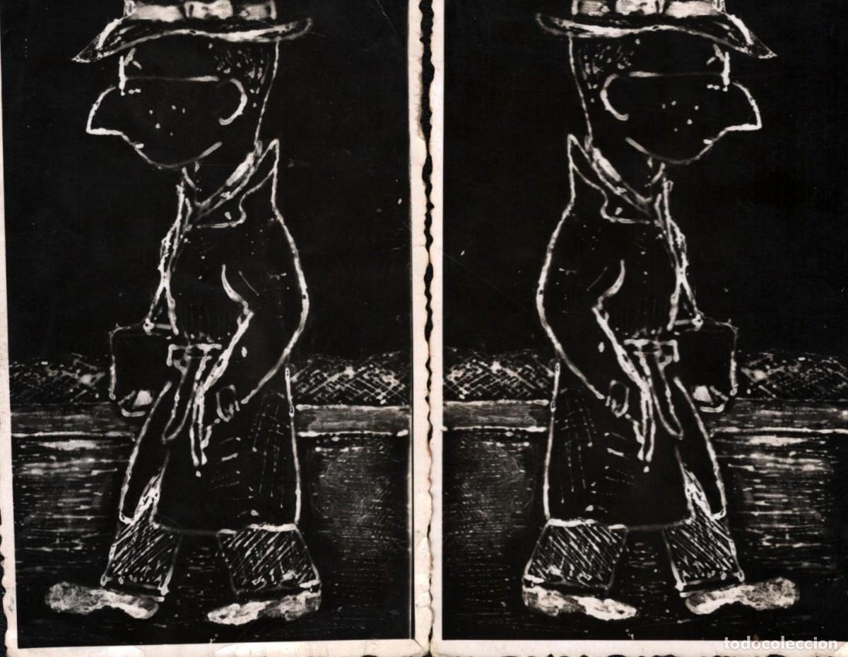 Fotograf&iacute;a antigua: 2 fotos 7x10ctms. caricatura 1944