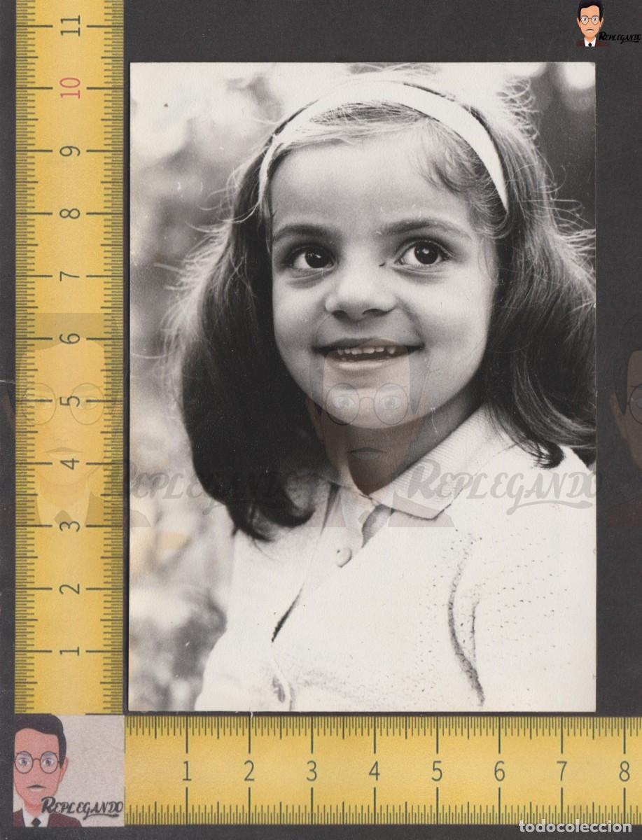 Antique Photography: RETRATO DE NI&Ntilde;A DIADEMA SONRISA EN PRIMER PLANO RISA / FOTO ANTIGUA A&Ntilde;O 1956 - INFANCIA ESPA&Ntilde;A