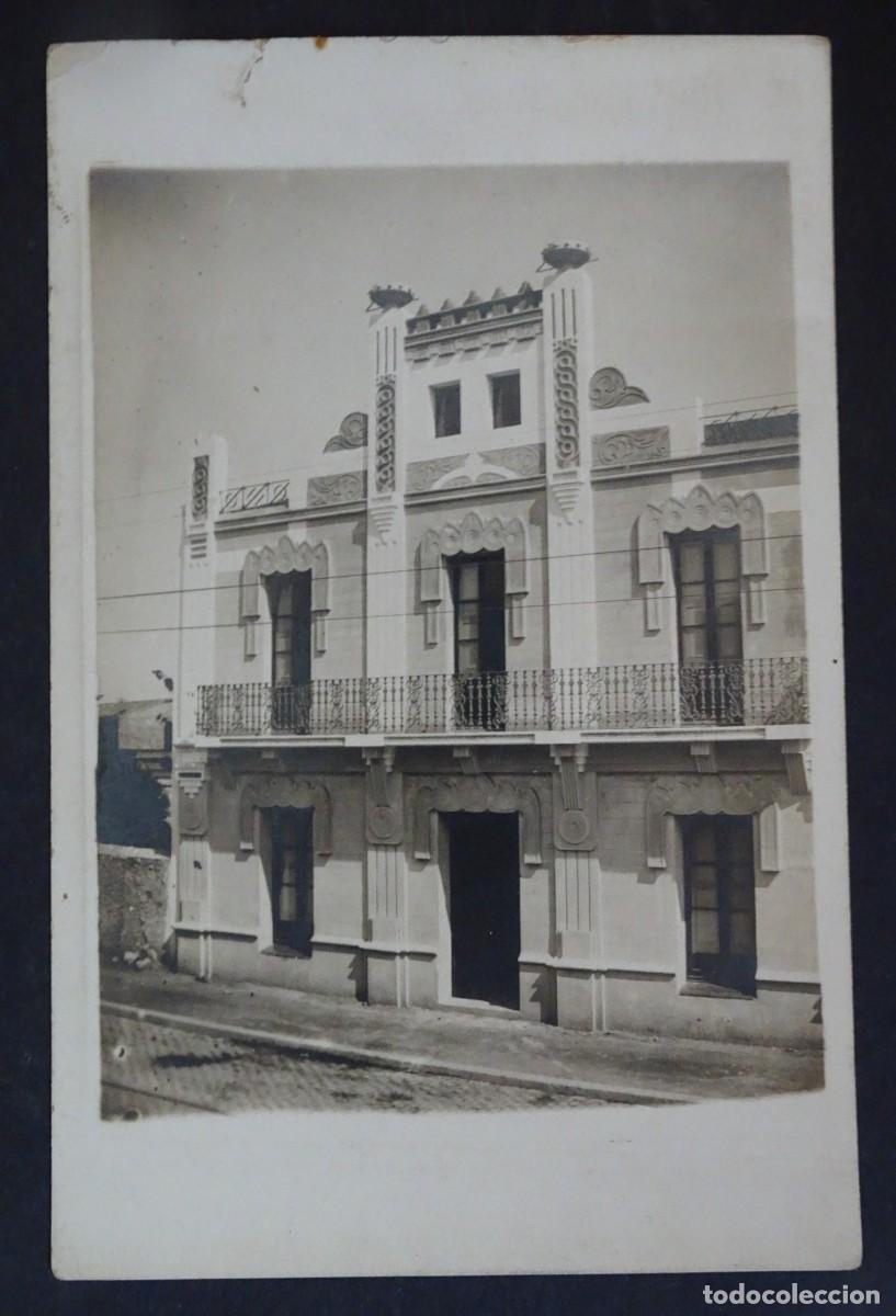 Fotograf&iacute;a antigua: ANTIGUA TARJETA FOTOGR&Aacute;FICA , FACHADA CASA MODERNISTA, LUGAR POR DETERMINAR, VER FOTOS