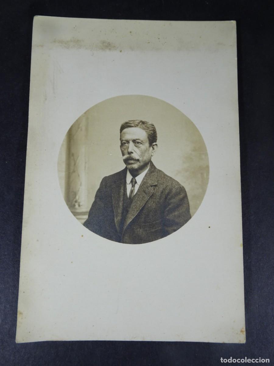 Fotografia antiga: ANTIGUA FOTOGRAF&Iacute;A DE ESTUDIO, RETRATO DE HOMBRE, TRAJE DE &Eacute;POCA, VER FOTOS