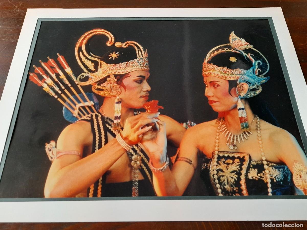 Fotografia antica: Foto poster Preciosa escena danza Ramayana Parawisata en la isla de Yogyakarta Indonesia.