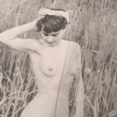 Fotografia antica: ANTIGUA FOTOGRAFÍA EROTICA PORNOGRAFICA DE MUJER DESNUDA EN ARROZAL?