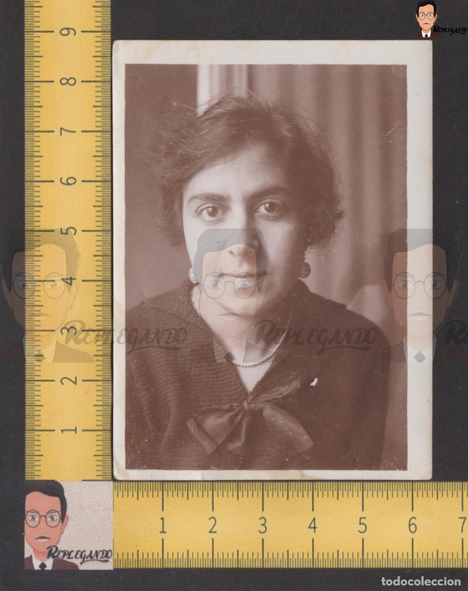 Fotografia antiga: RETRATO CHICA JOVEN GRANDES OJOS NEGROS PENDIENTES COLLAR PERLAS - FOTO ANTIGUA A&Ntilde;OS 30/40 ESPA&Ntilde;A