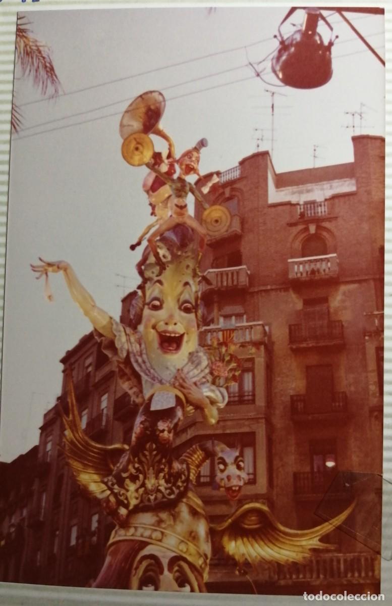 Fotograf&iacute;a antigua: Valencia Falla Maestro Serrano. a&ntilde;o 1982 - Foto 1
