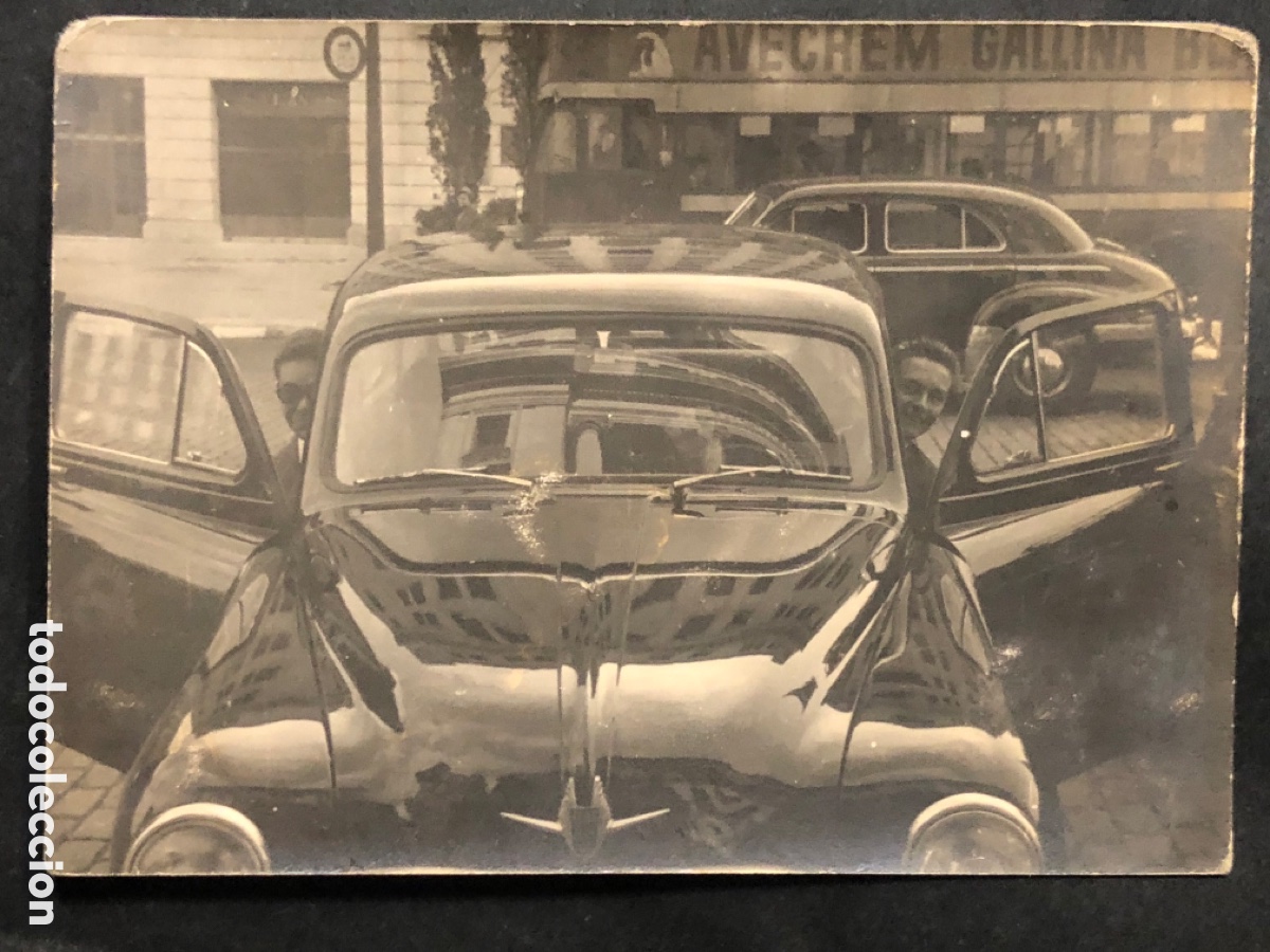 Fotograf&iacute;a antigua: Antigua foyo de coche SEAT 1959