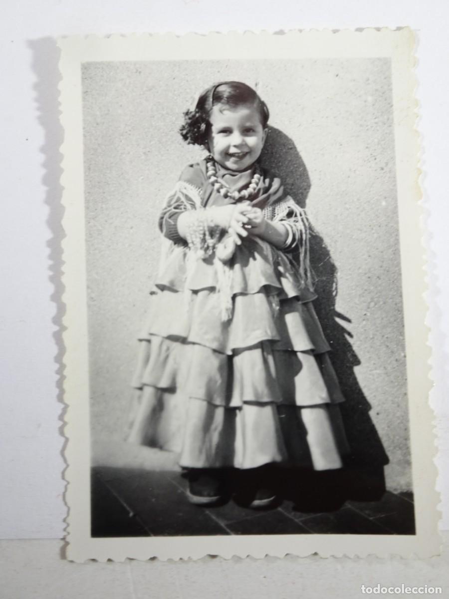 Fotografia antiga: ANTIGUA FOTOGRAF&Iacute;A , NI&Ntilde;A CON TRAJE T&Iacute;PICO, VER FOTOS