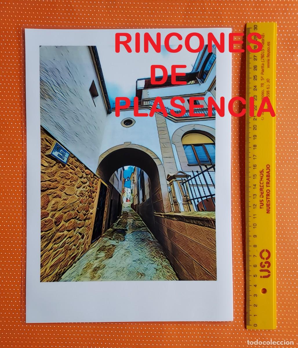 Fotografia antiga: PLASENCIA. L&Aacute;MINA PLASTIFICADA DE 297 mm. x 210 mm. IMAGEN RECREADA DEL PAISAJE URBANO.