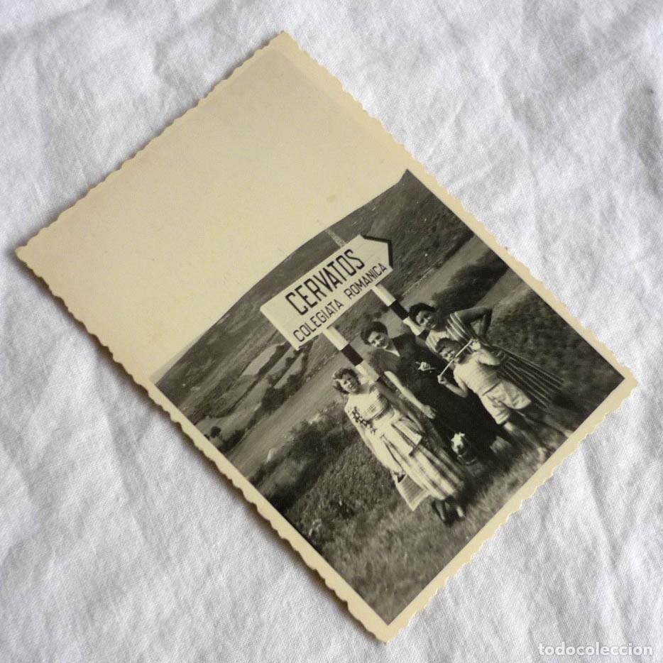 Alte Fotografie: Fotograf&iacute;a Colegiata de San Pedro de Cervatos a&ntilde;os 50