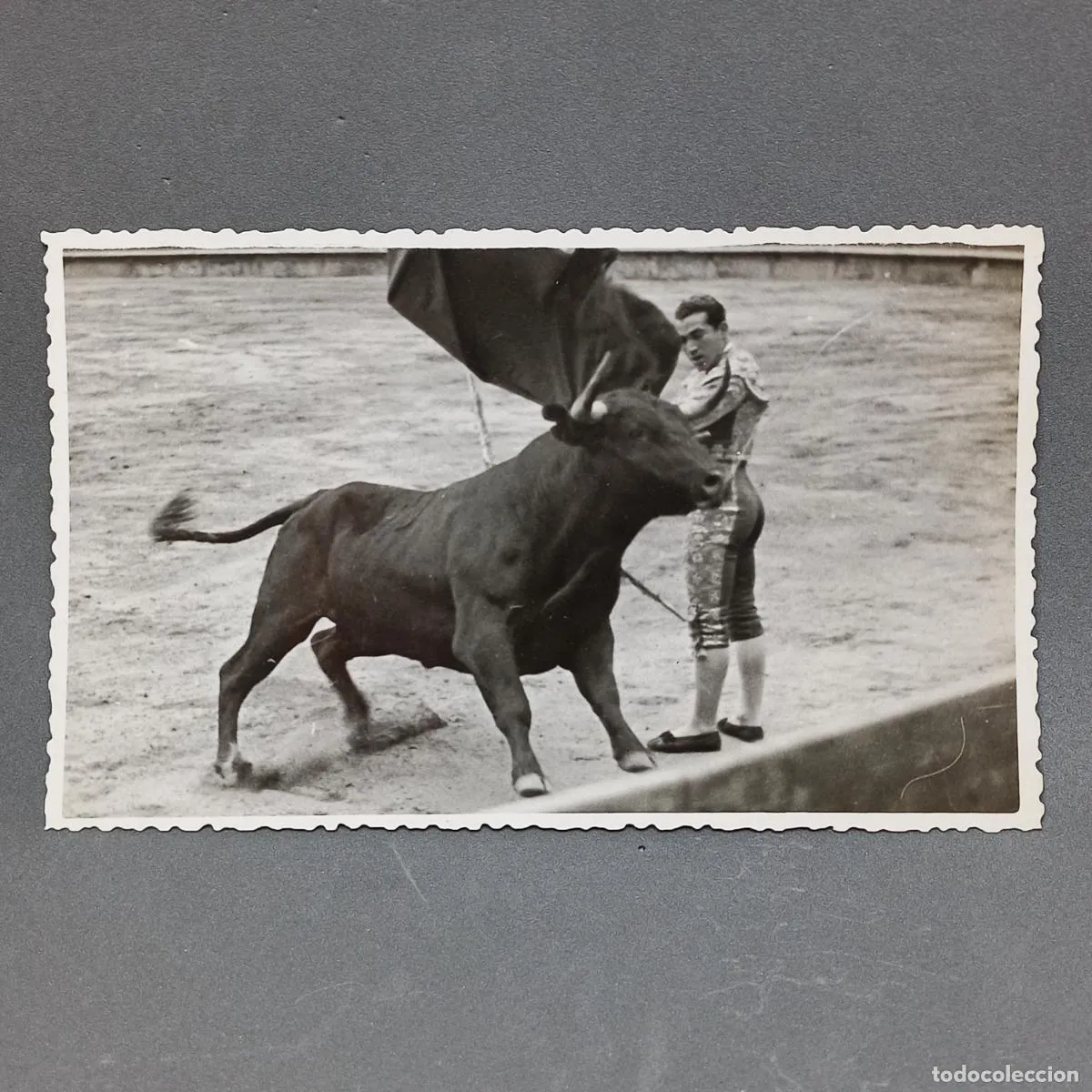 Antigua fotografía del torero Emiliano de la Casa García Morenito de Talavera Tauromaquia. Año 1942