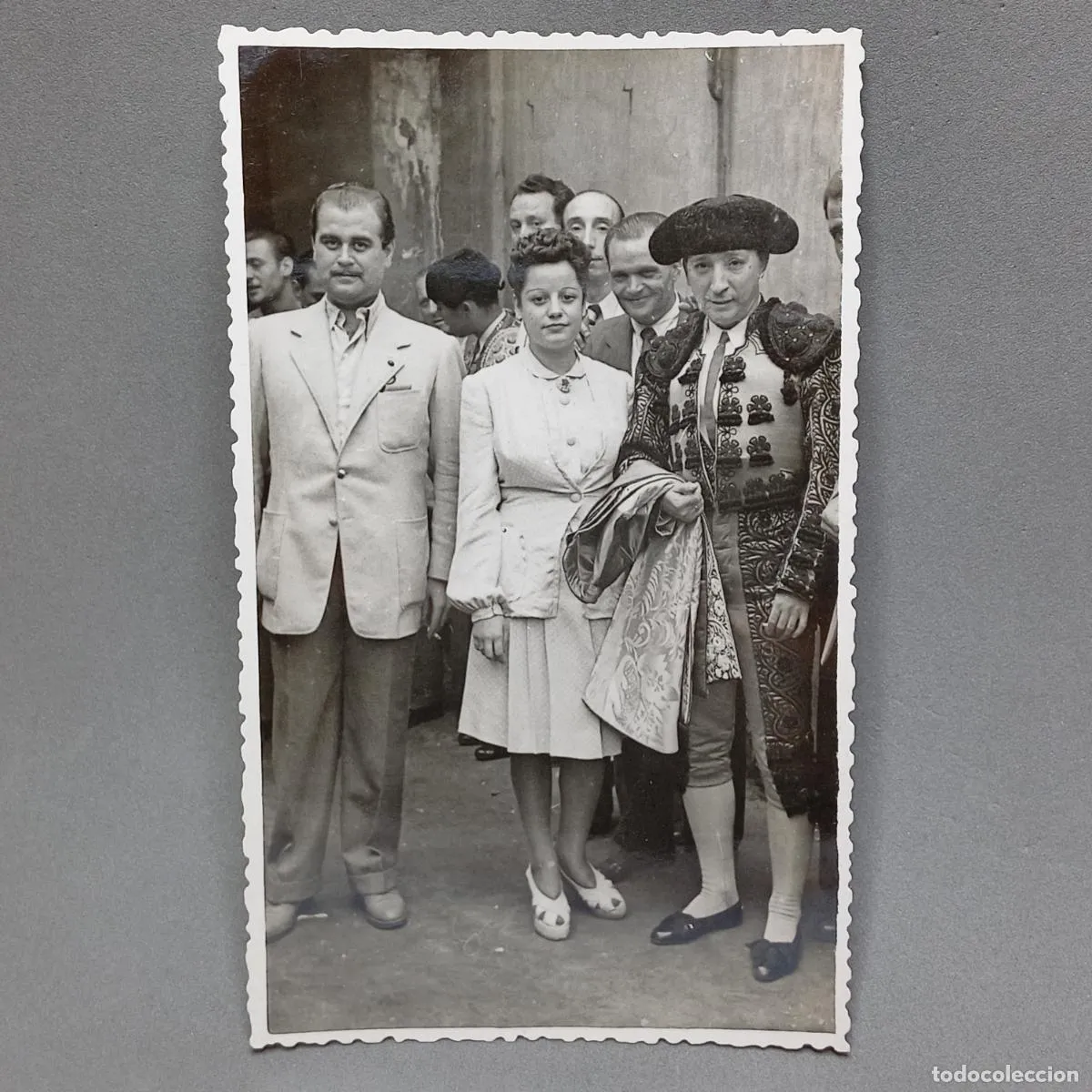 Antigua fotografía del torero Manuel Jiménez Moreno 'Chicuelo', Tauromaquia, año 1942. Fotos Mateo