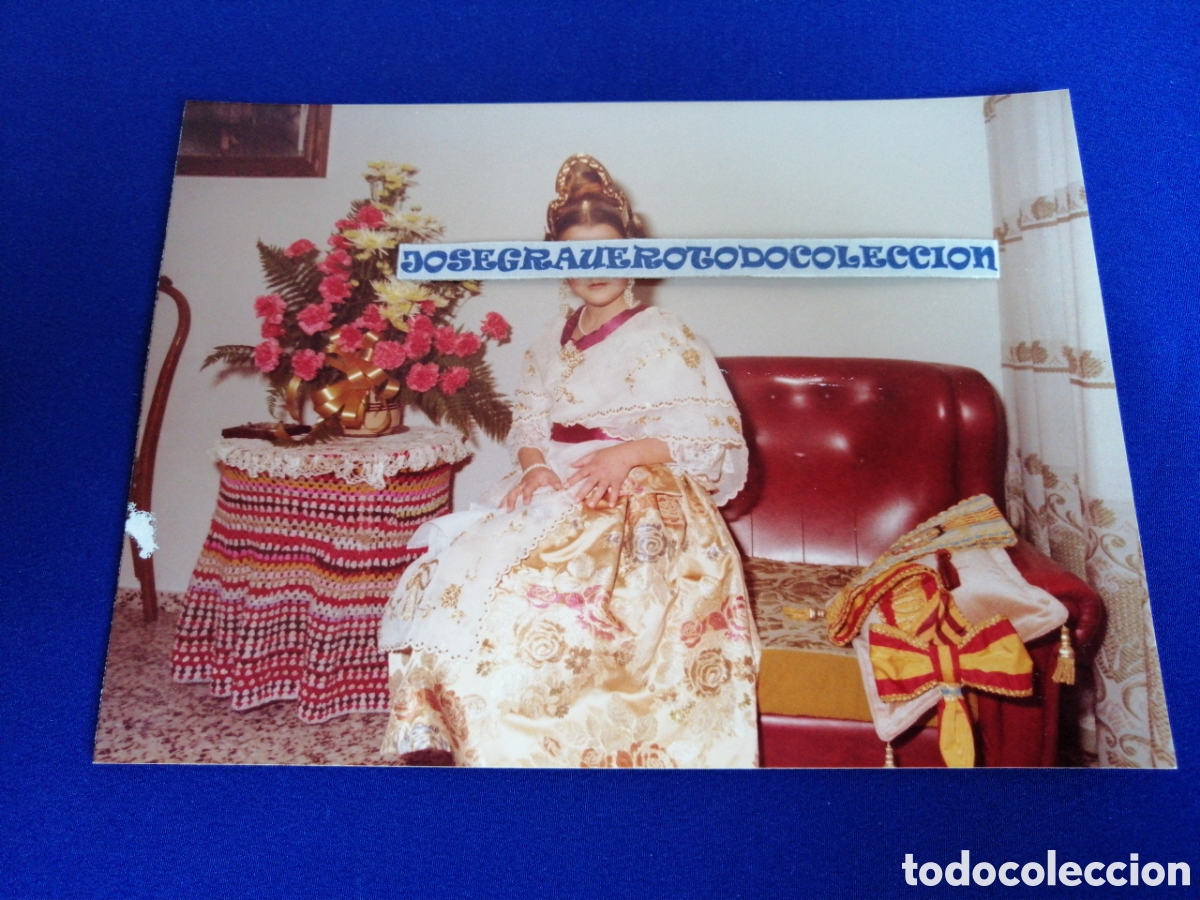 Fotografia antiga: FALLA LA SALETA (ALDAYA) 1983 FALLERA MAYOR INFANTIL FOTOGRAF&Iacute;A ANTIGUA