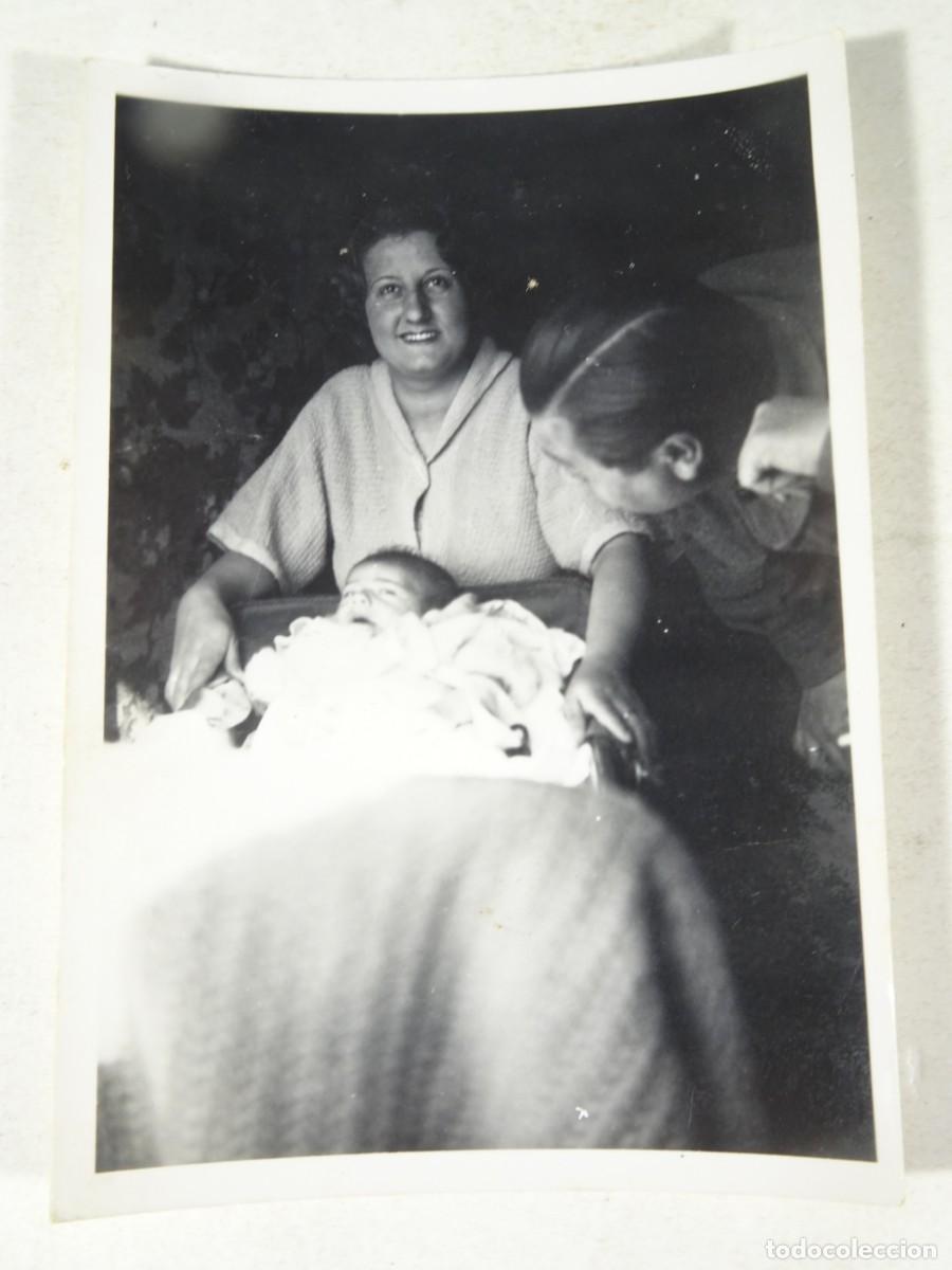 Fotografia antiga: ANTIGUA FOTOGRAF&Iacute;A B/N, MUJER CON BEB&Eacute; ,VER FOTOS