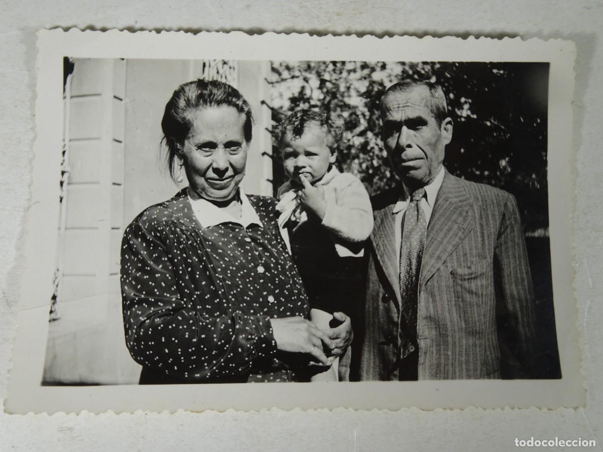 Photographie ancienne: ANTIGUA FOTOGRAF&Iacute;A B/N, FAMILIAR POSANDO,VER FOTOS