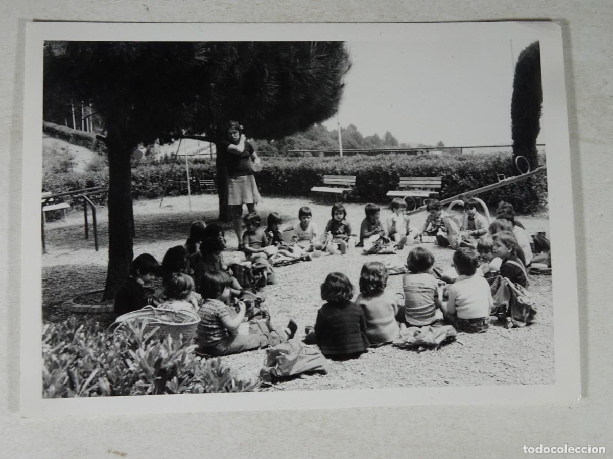 Photographie ancienne: ANTIGUA FOTOGRAF&Iacute;A, B/N, GRUPO DE NI&Ntilde;OS, PARQUE, VER FOTOS