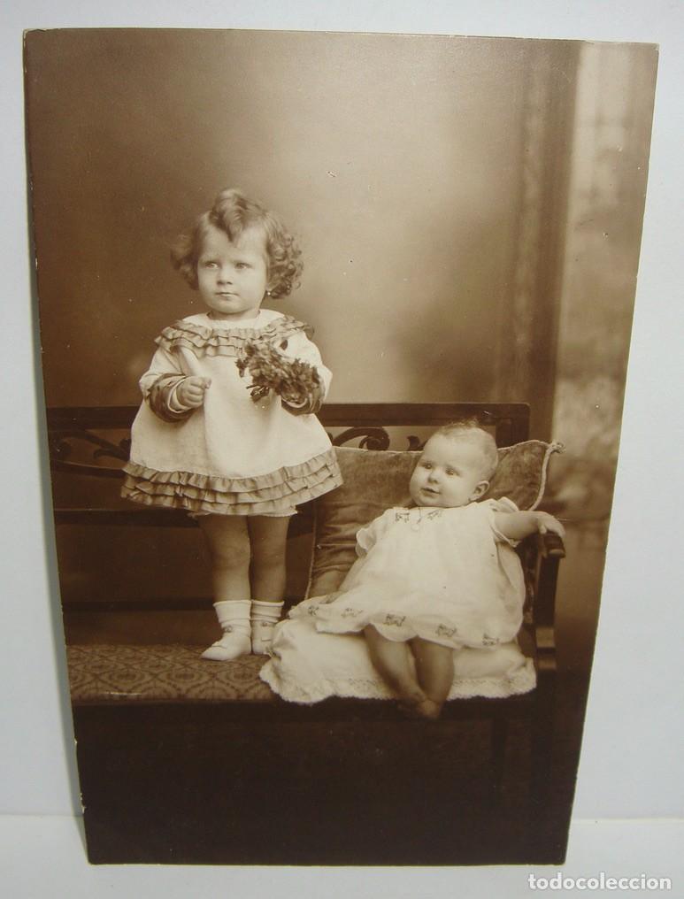 Fotograf&iacute;a antigua: Antigua fotograf&iacute;a postal. A&ntilde;os 20. Art Dec&oacute;.