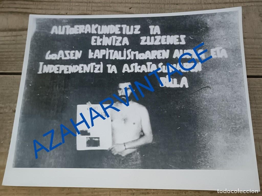 Alte Fotografie: TOLOSA, 1982, FRANCISCO LIMOUSIN, SECUESTRADO POR BANDA TERRORISTA, 24X18 CMS