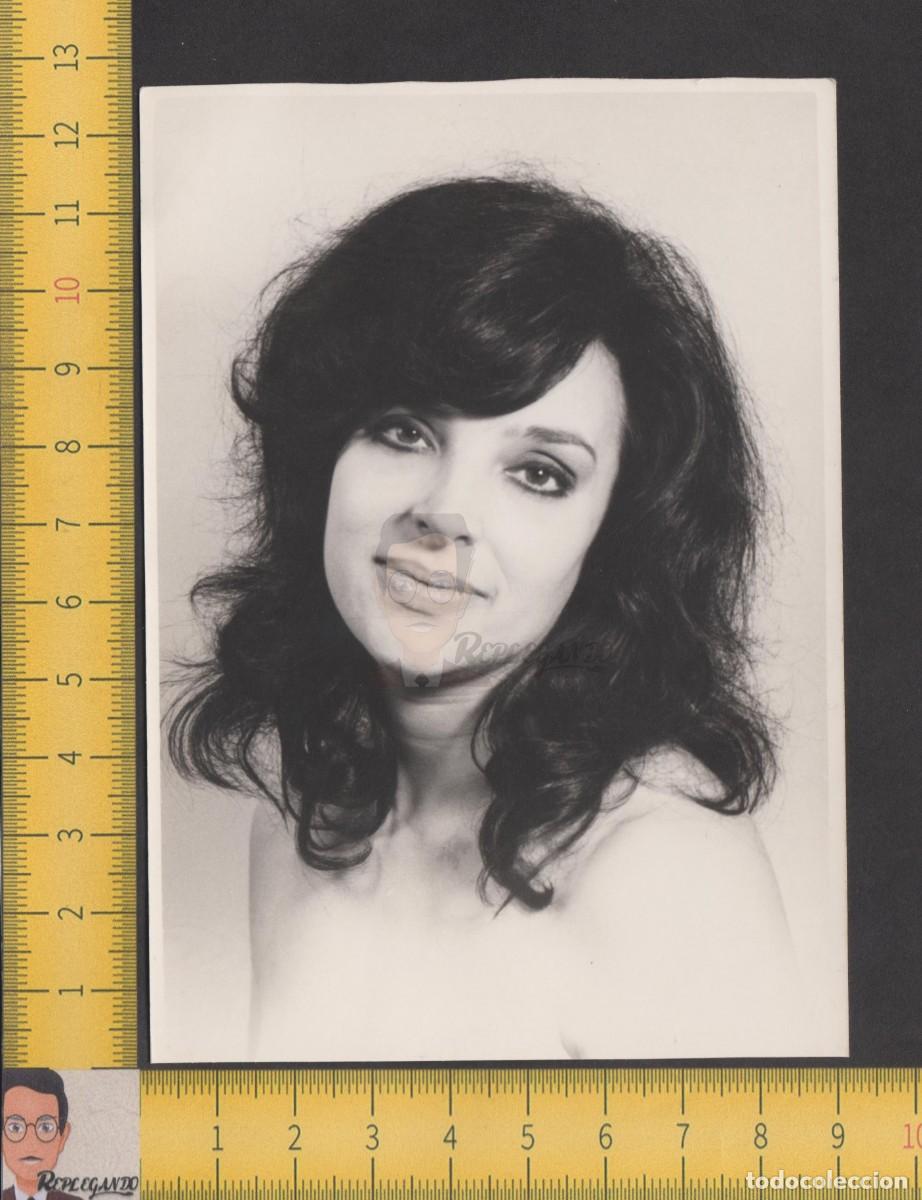 Fotografia antica: RETRATO ART&Iacute;STICO GUAPA CHICA JOVEN MORENA SONRIENDO - FOTO ANTIGUA A&Ntilde;O 1974 - MODELO SEXY MUJER
