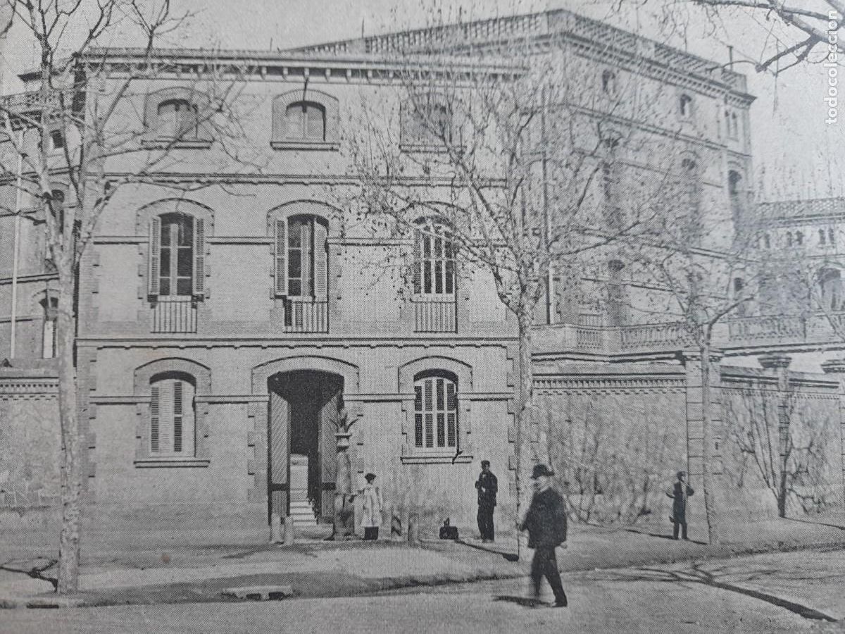 Fotograf&iacute;a antigua: Fotograf&iacute;a edifici de las hermanitas de los pobres pla&ccedil;a Tetuan eixample Barcelona finals del XIX - Foto 3