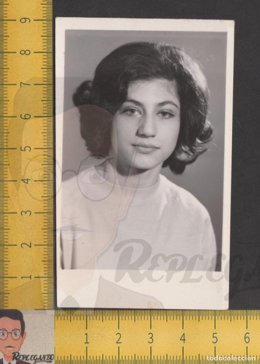 Fotografia antica: RETRATO GUAPA BELLA CHICA JOVEN OJOS Y LABIOS GRANDES - FOTO ANTIGUA ESTUDIO A&Ntilde;O 1973 - MUJER