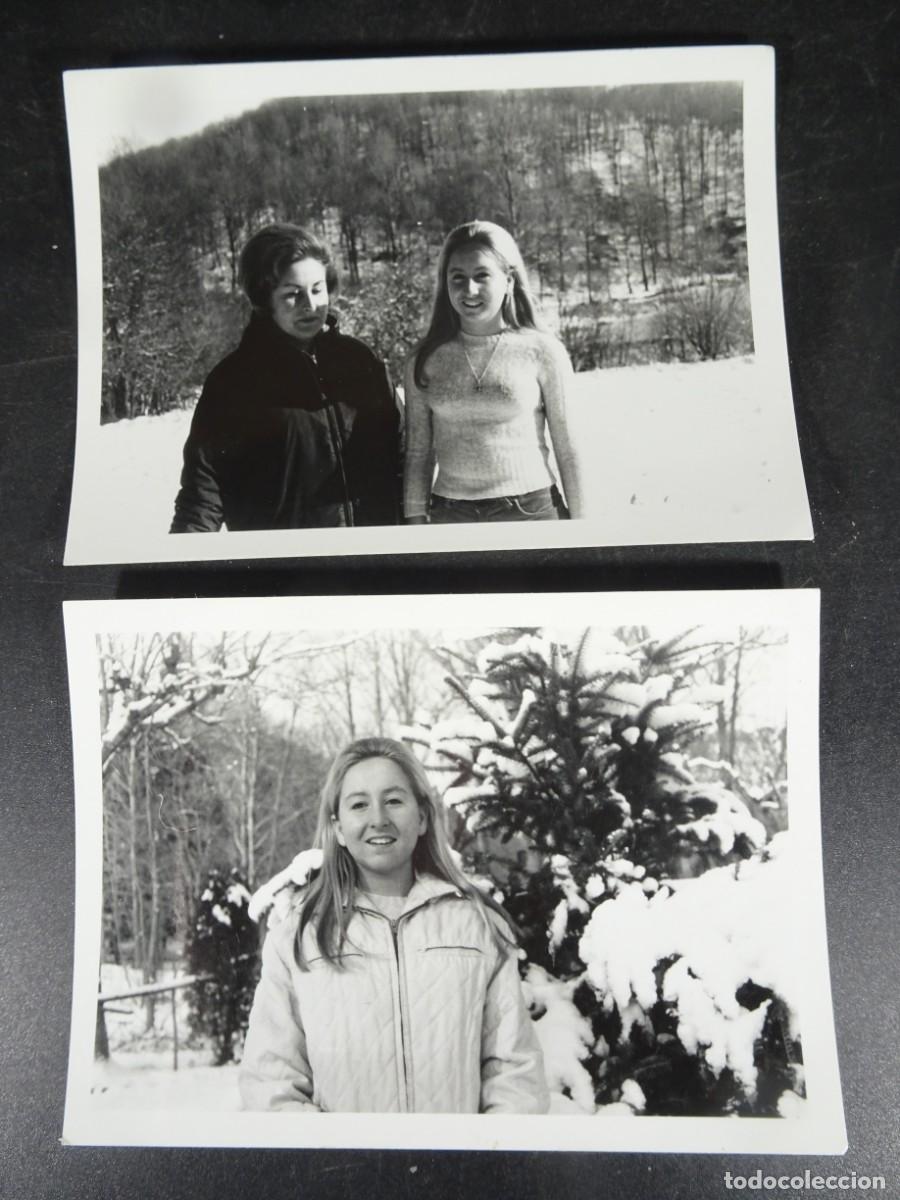 Fotograf&iacute;a antigua: LOTE DE 2 ANTIGUAS FOTOGRAF&Iacute;AS, CHICAS POSANDO, SANTA F&Eacute;, MONTSENY, 1968, VER FOTOS