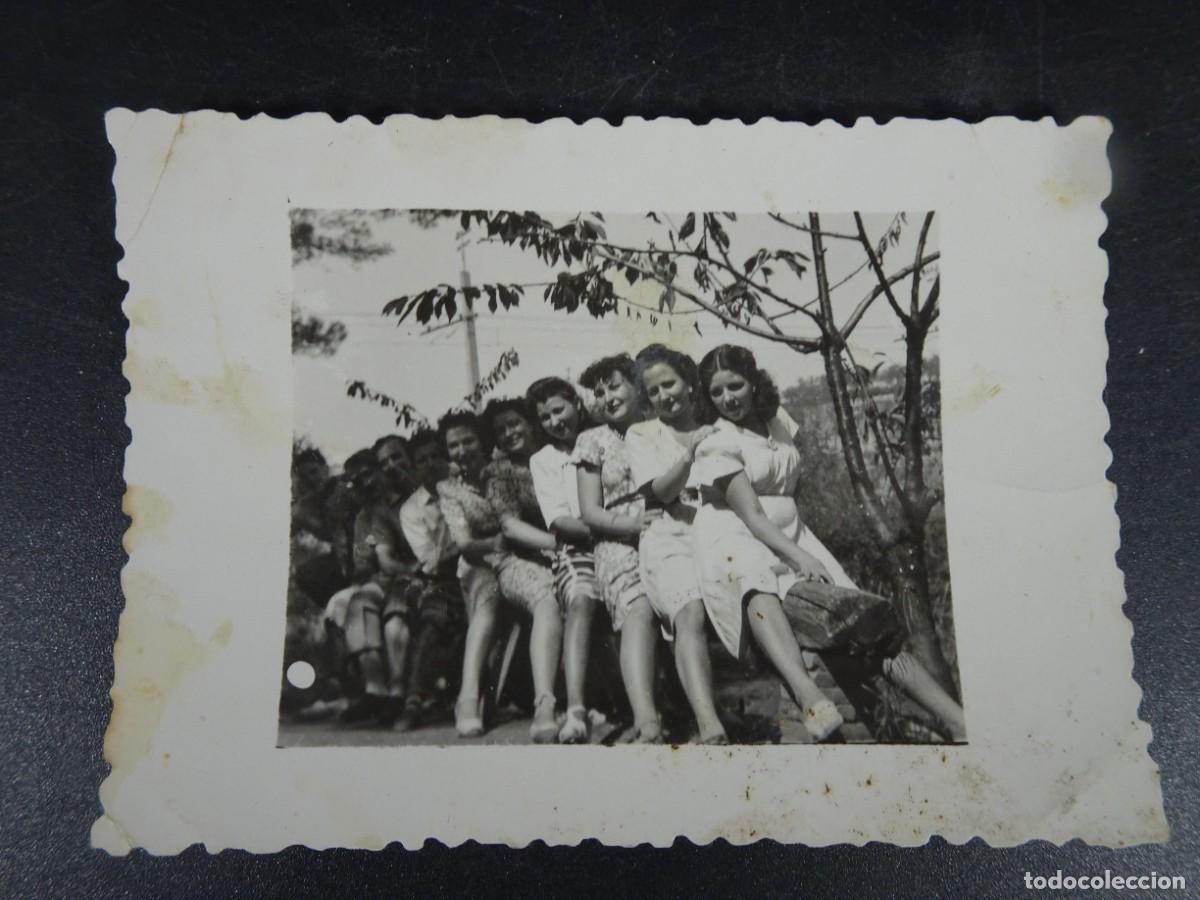 Antique Photography: ANTIGUA FOTOGRAF&Iacute;A, CHICAS POSANDO, VER FOTOS