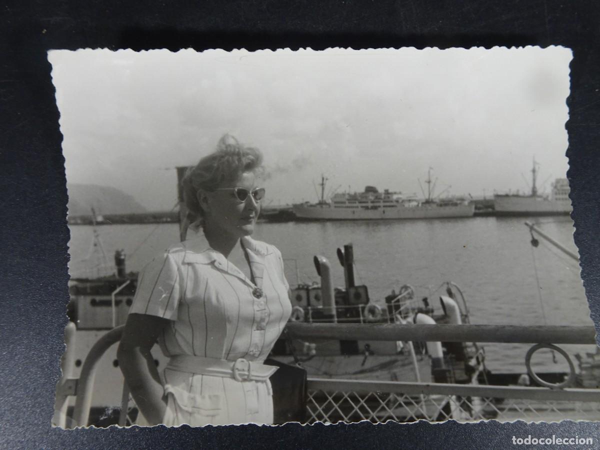 Alte Fotografie: ANTIGUA FOTOGRAF&Iacute;A MUJER POSANDO, BARCOS, VER FOTOS