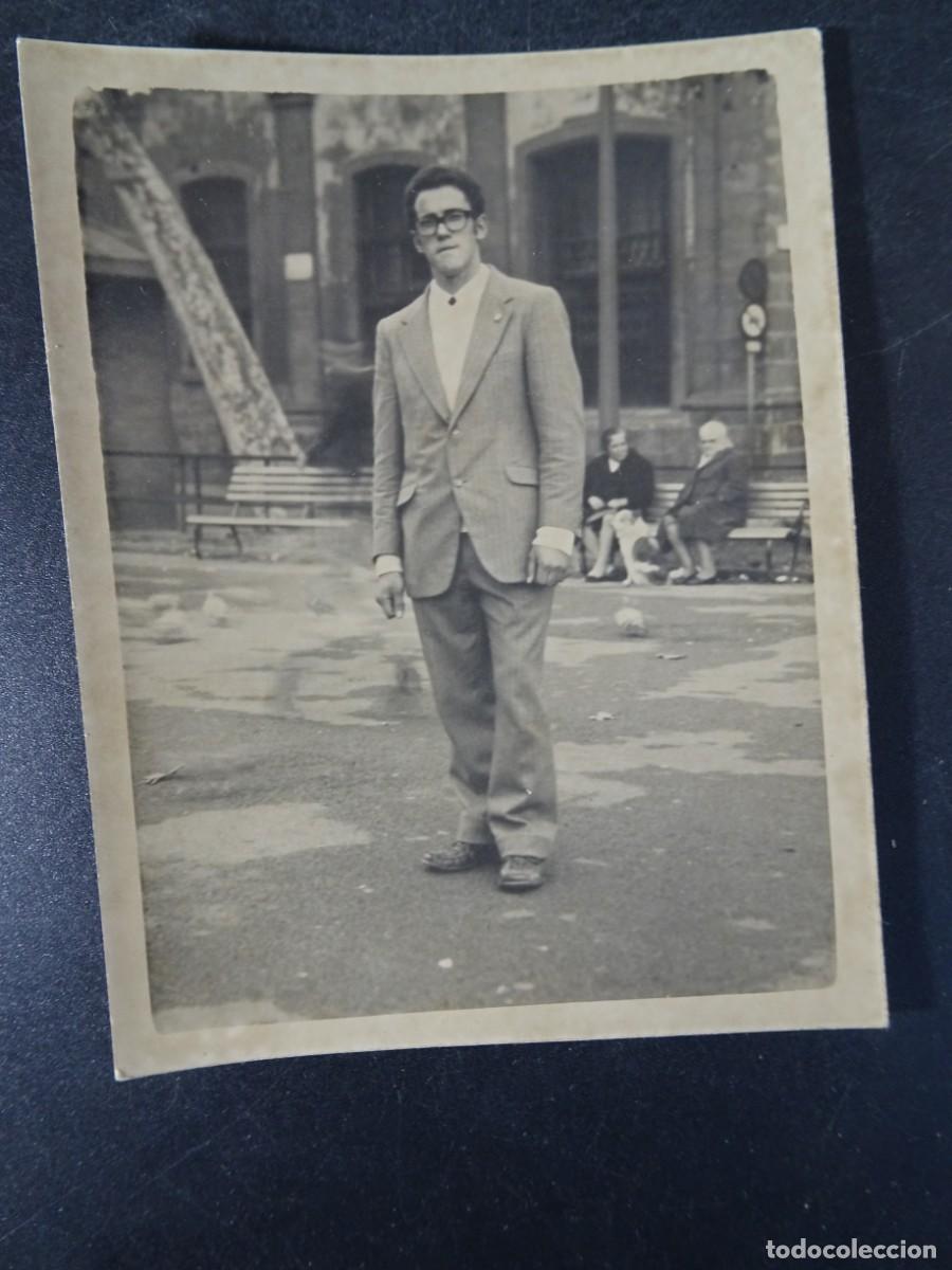 Fotograf&iacute;a antigua: ANTIGUA FOTOGRAF&Iacute;A HOMBRE POSANDO B/N, VER FOTOS
