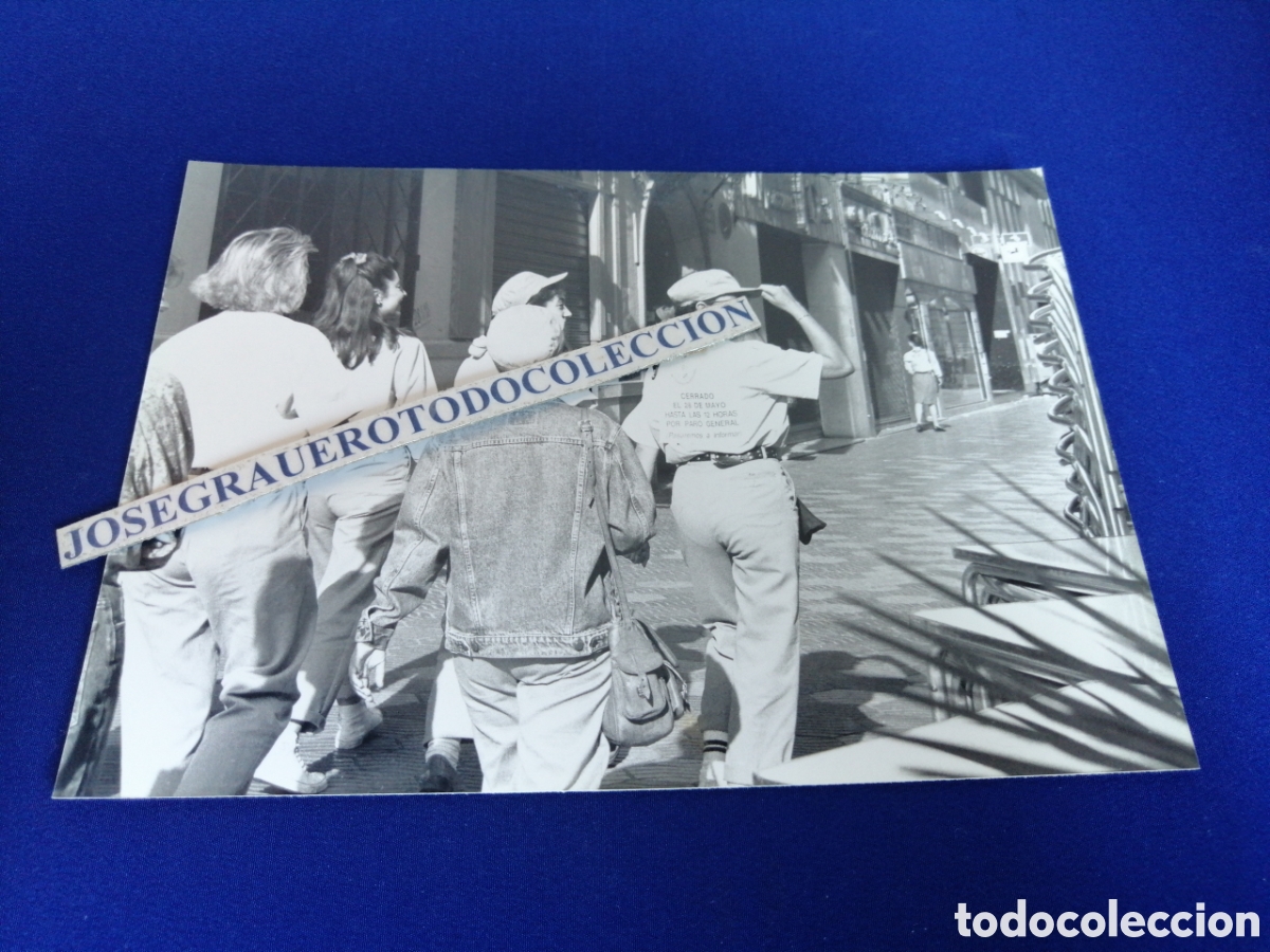 Photographie ancienne: HUELGA GENERAL 28 MAYO A&Ntilde;O 1992 (VALENCIA) SINDICALISTAS - PASEO DE RUZAFA - HUELGA GENERAL ESPA&Ntilde;A