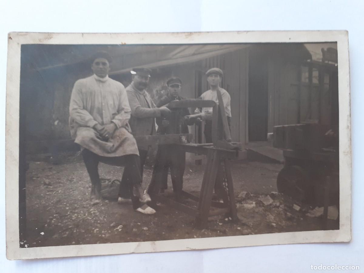 Alte Fotografie: FOTOGRAFIA - MAQUINA ANTIGUA EN FUNCIONAMIENTO