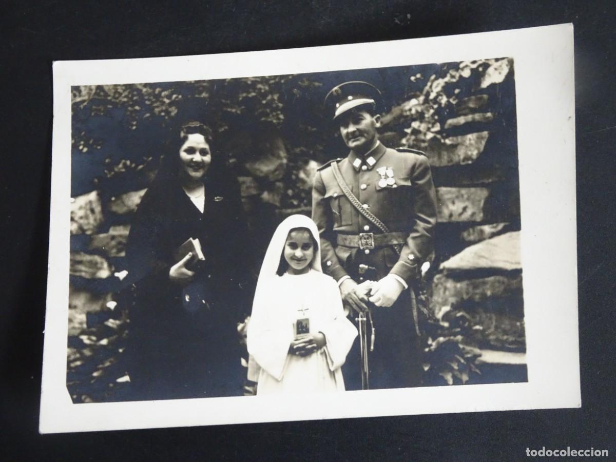 Fotograf&iacute;a antigua: ANTIGUA FOTOGRAF&Iacute;A FAMILIAR, NI&Ntilde;A COMUNI&Oacute;N, MILITAR UNIFORME, VER FOTOS