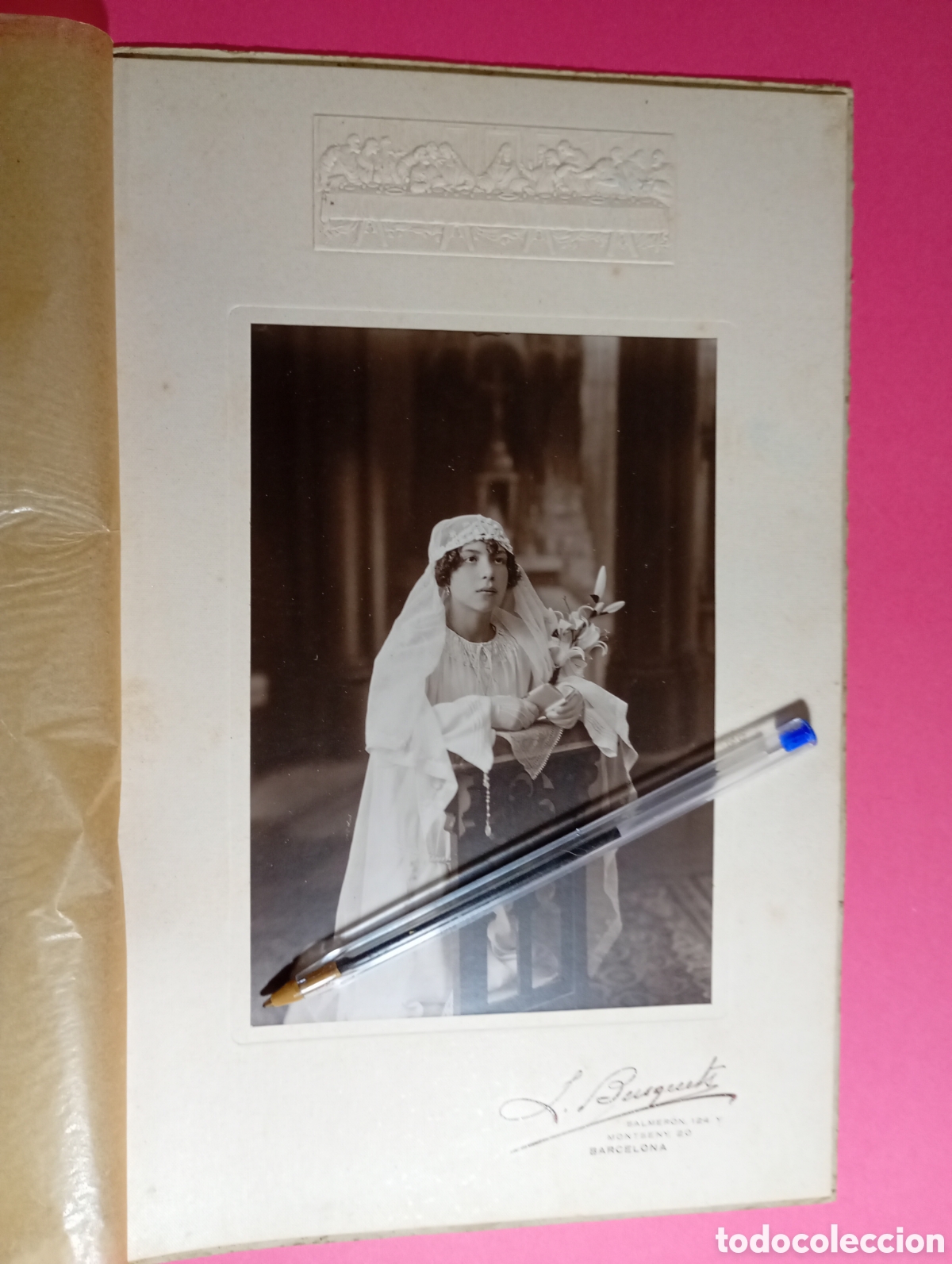 Fotograf&iacute;a antigua: 30&acute;s ca. BARCELONA L. BUSQUETS CARPETA FOTO SOBRE CART&Oacute;N MUCHACHITA 1&ordf; COMUNI&Oacute;N