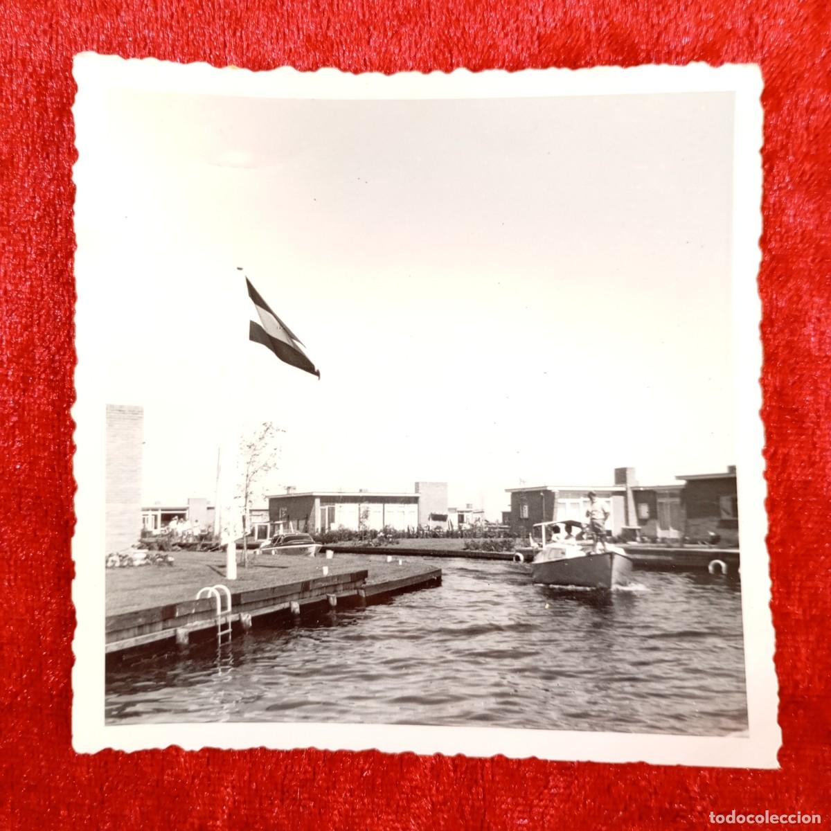 Photographie ancienne: FOTOGRAF&Iacute;A ANTIGUA - BARCA EN UN PUERTO - A&Ntilde;OS 40 - BLANCO Y NEGRO / 5129