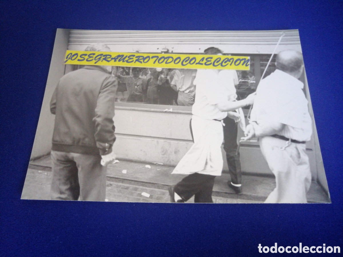 Fotografia antiga: HUELGA GENERAL 28 MAYO A&Ntilde;O 1992 - CIERRE PIQUETES CAFETER&Iacute;A FOTOGRAF&Iacute;A