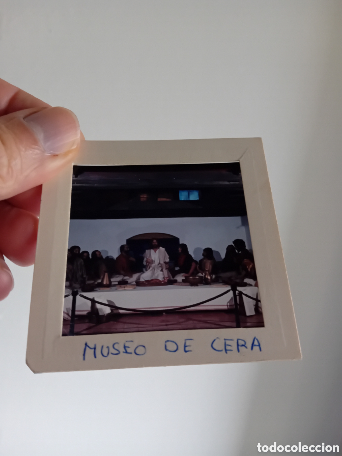 Fotografia antica: DIAPOSITIVA MEDIO FORMATO DE FIGURAS SAGRADA CENA EN MUSEO DE CERA DE MADRID. A&Ntilde;OS 70
