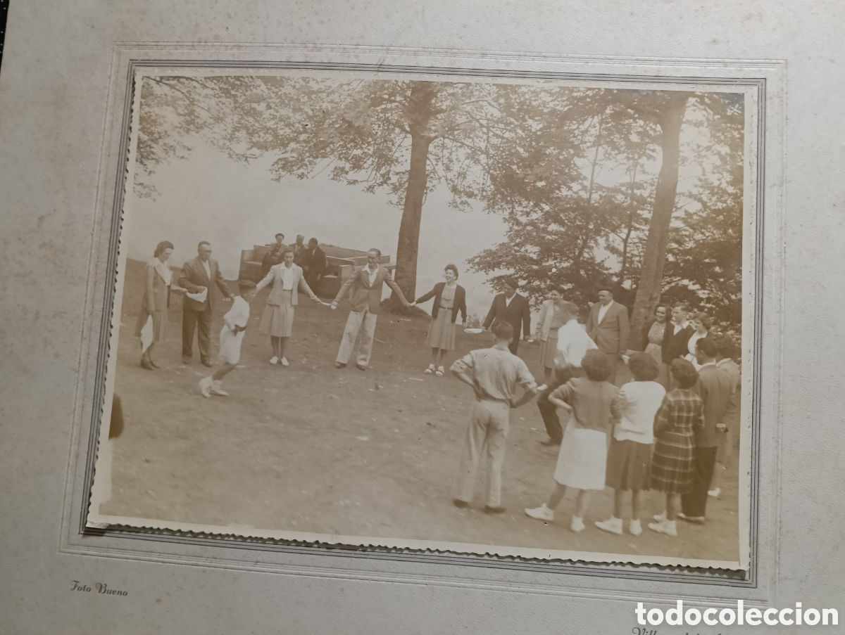 Alte Fotografie: Fotograf&iacute;a del baile t&iacute;pico de Zumarraga 1947