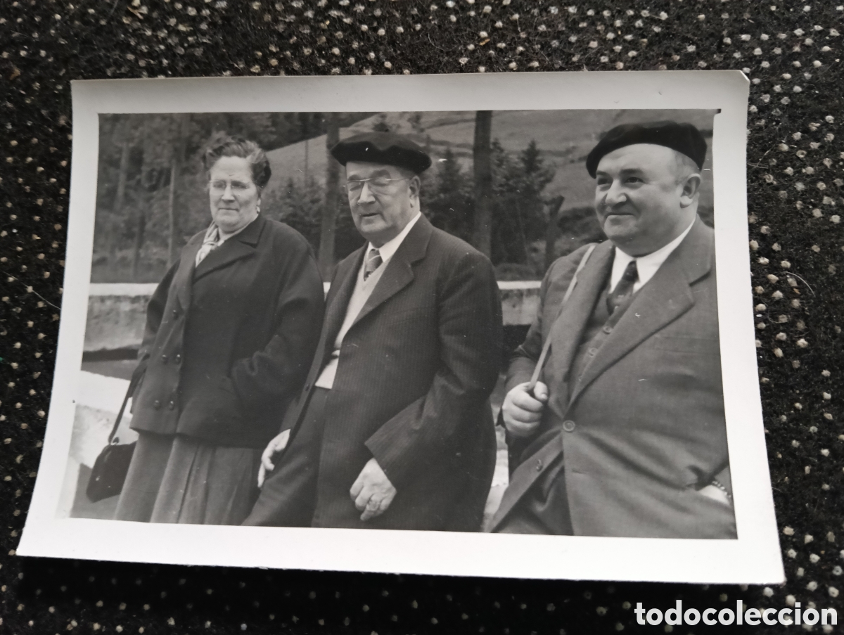 Fotograf&iacute;a antigua: Fotograf&iacute;a del alcalde de Zumarraga Don Juan Unanue Andueza con familiares a&ntilde;os 50
