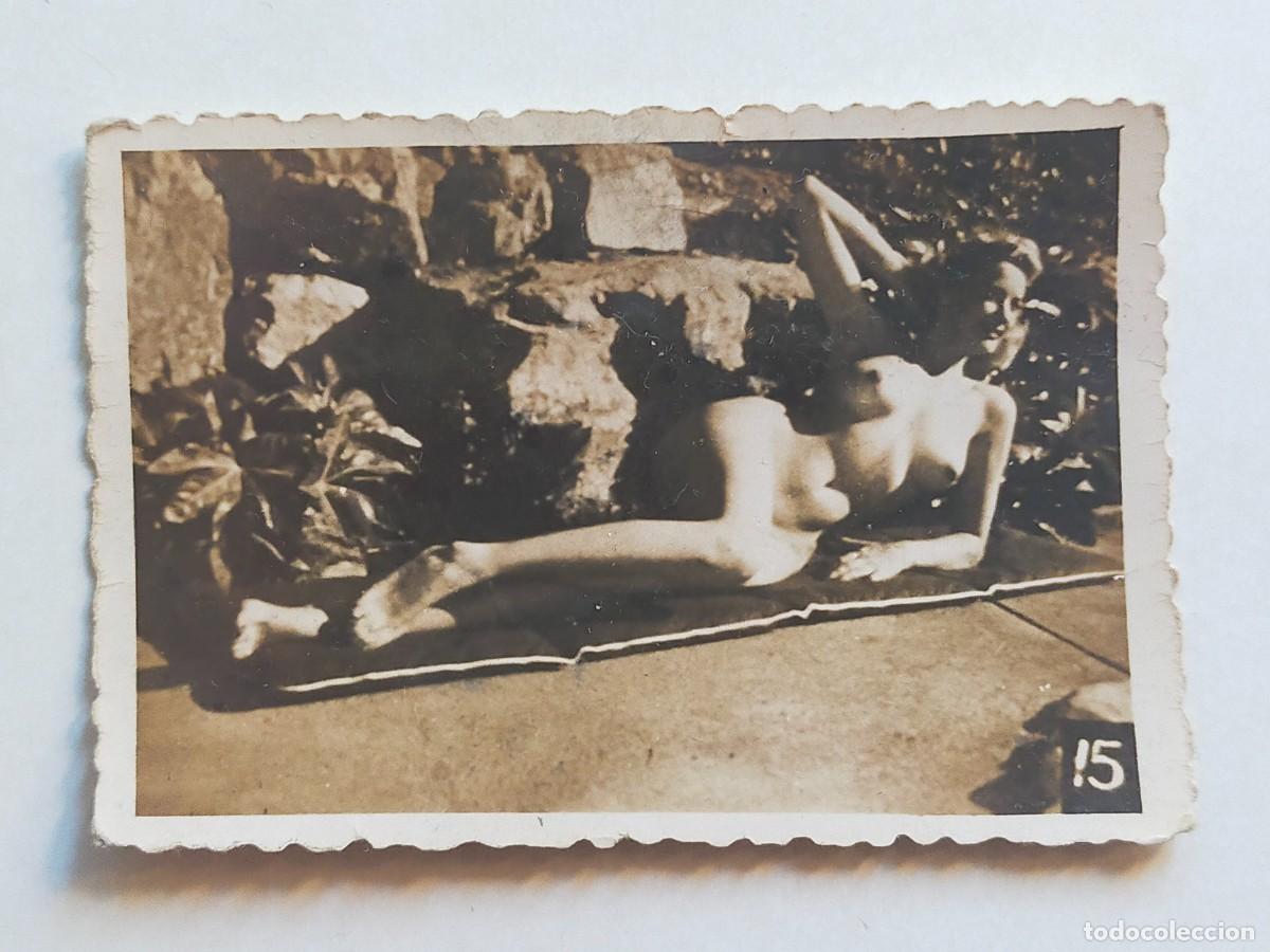 Fotograf&iacute;a antigua: Antigua Fotograf&iacute;a Er&oacute;tica (Mujer desnuda) - Peque&ntilde;o tama&ntilde;o: 8x5 cm