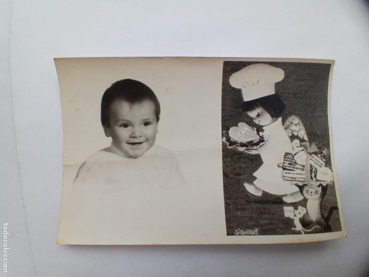Fotograf&iacute;a antigua: PRECIOSA FOTO DE ESTUDIO DE NI&Ntilde;O PEQUE&Ntilde;O CON DIBUJO DE FERRANDIZ , A&Ntilde;OS 60. DE RAILLO, SEVILLA