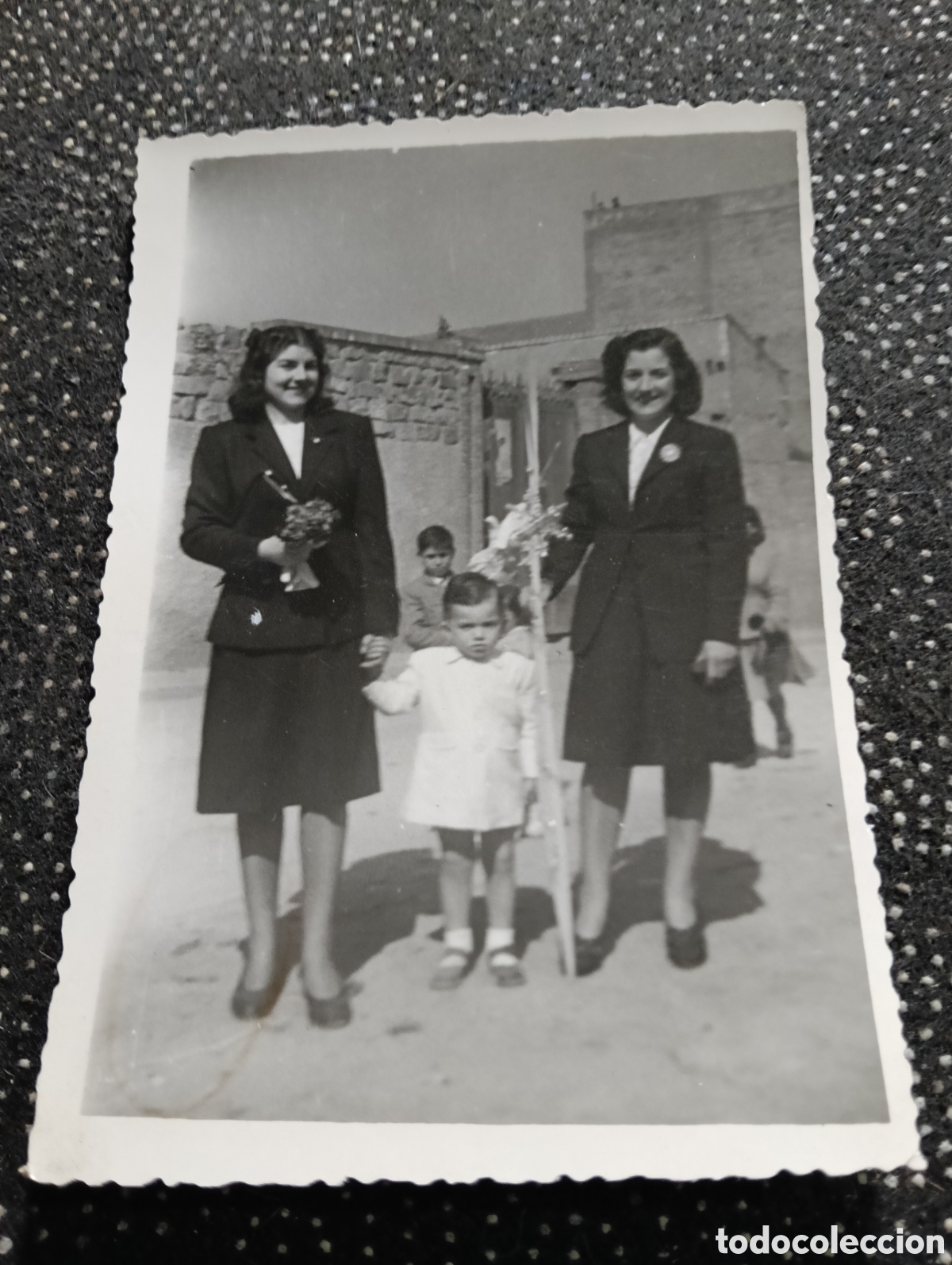 Fotografia antiga: 1948, Domingo de Ramos fotograf&iacute;a familiar