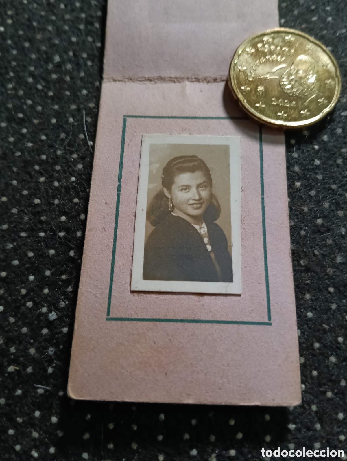 Fotograf&iacute;a antigua: Peque&ntilde;a Fotograf&iacute;a de una preciosa muchacha de los a&ntilde;os 40 -50